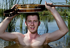 Hamish Davidson with Grundy banjo weapon