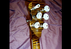 D Tuners on Lonnie Hopper's banjo